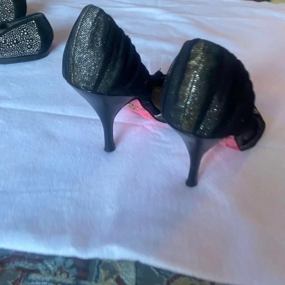 BETSY JOHNSON SIZE7.5 leather